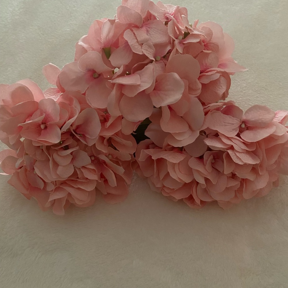 Pink hydrangea flowers ~ set of 3 ~ realistic ~ very nice!